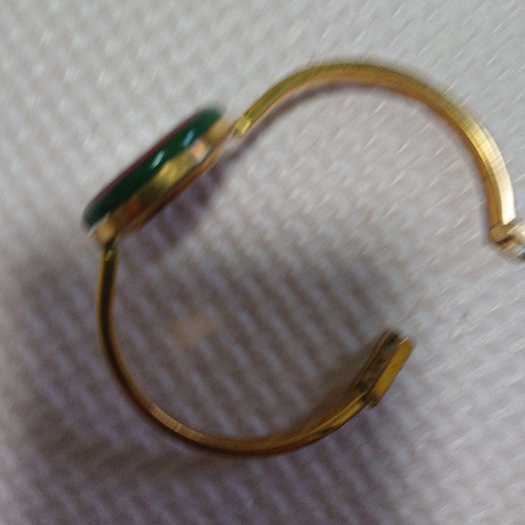 GUCCI　チェンジベゼル　ゴールドバングルウォッチ