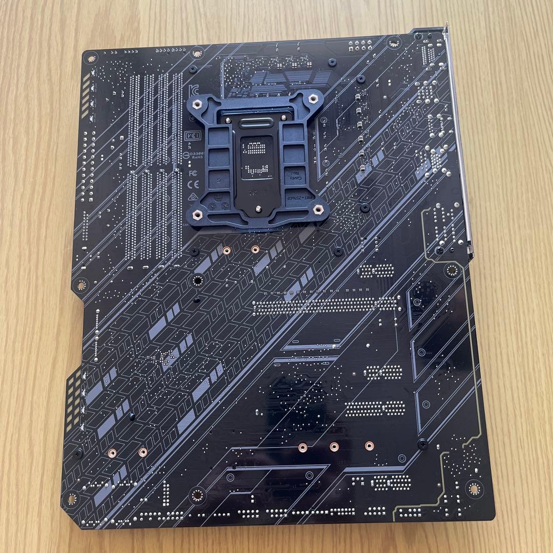 CPU Intel Core i7-11700F ASUS H570-PRO