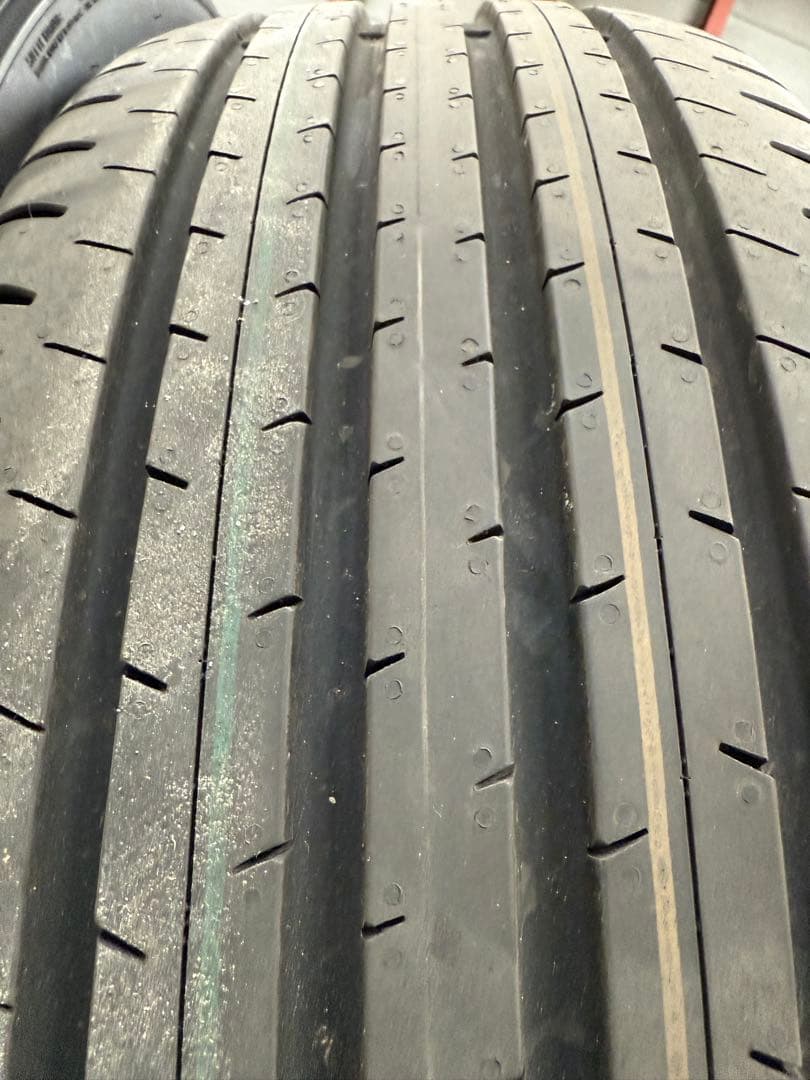 40ヴェルファイア　新車外し　7km ブラックスパッタリング　19インチ