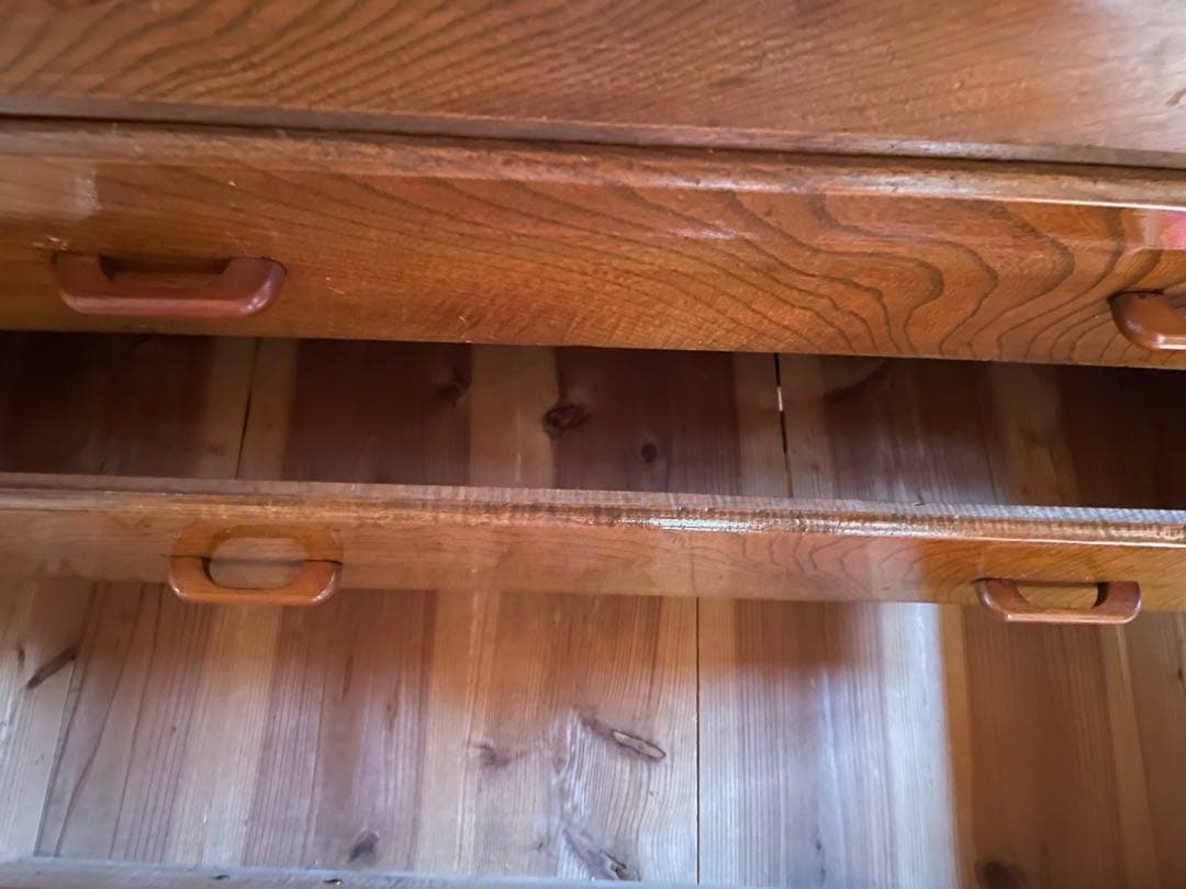 早い者勝ち！昭和タンス　5段　洋タンス　整理タンス　昭和レトロ　ヴィンテージ　桐