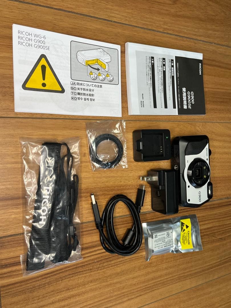 RICOH G900 デジタルカメラ 本体