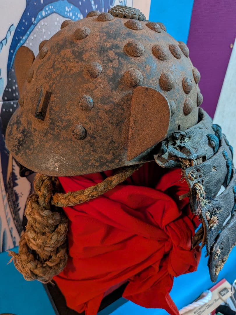 戦国時代極稀少博物館級１４６７〜１５６８年頃尾長巴御家紋前立武将厳星兜時代本歌兜