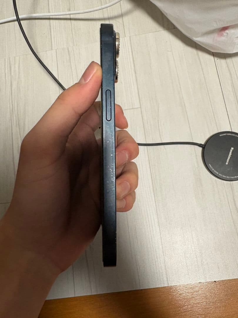 Apple iPhone 13 (ブラック)