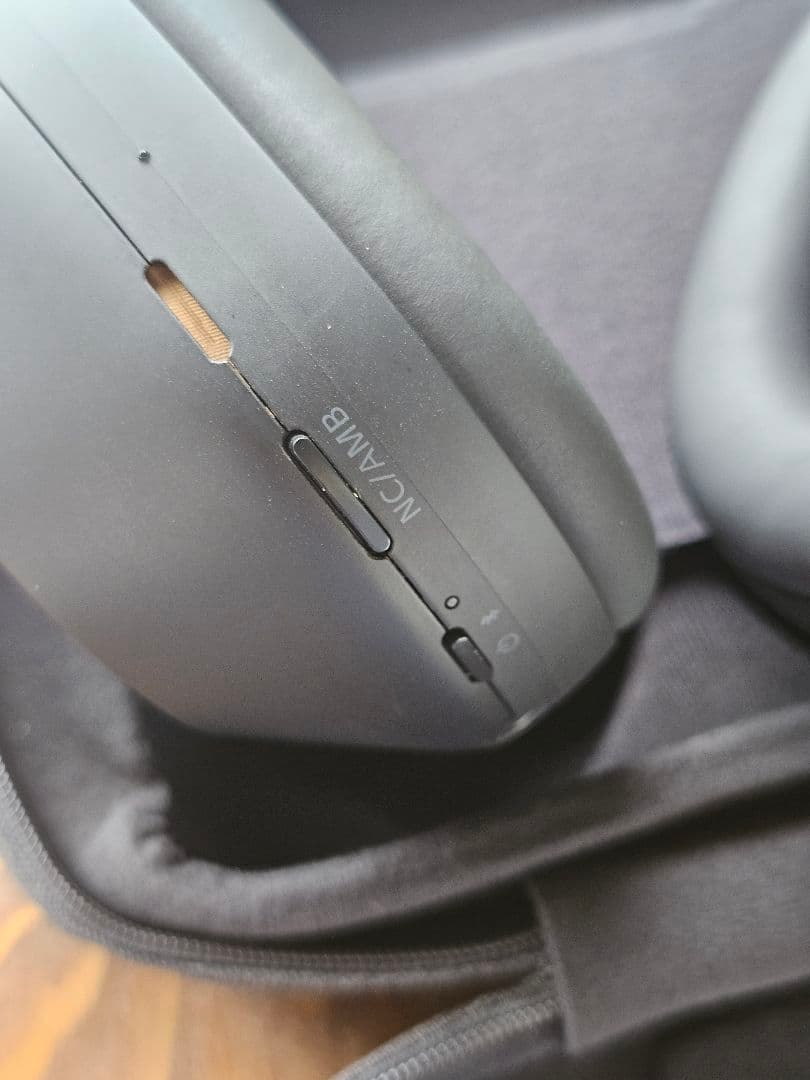 ソニー ヘッドホン WH-1000XM5