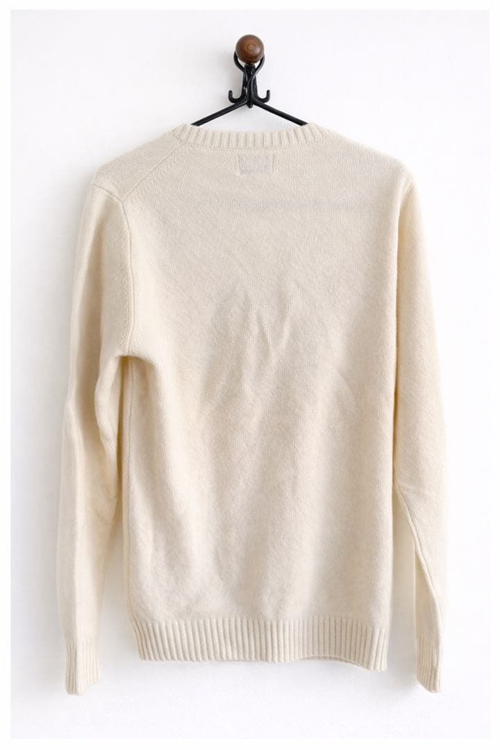 BEAMS QUEENSLAND ロゴ刺繍 クルーネック ニット