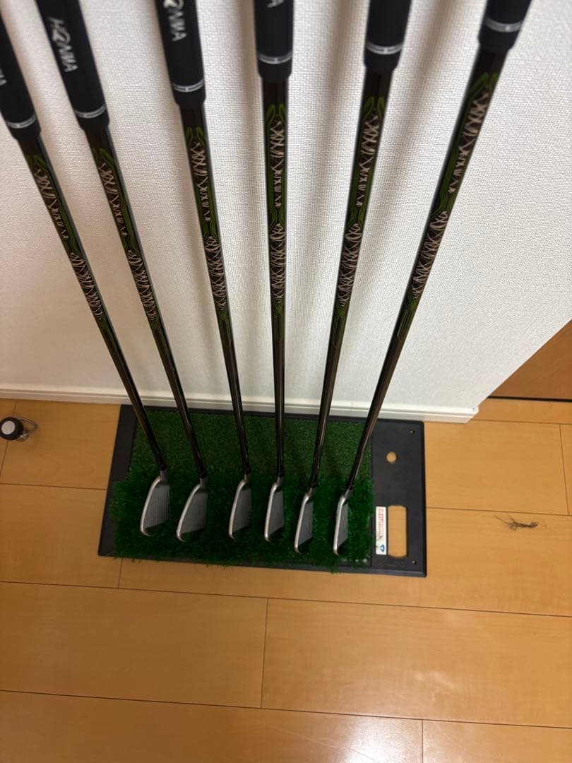 ホンマゴルフ　747VX 6本セット　重量　カーボン　シャフト