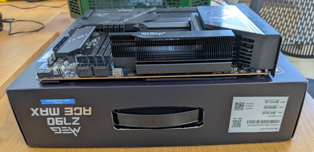 [送料無料] MSIマザーボード MEG Z790 ACE MAX