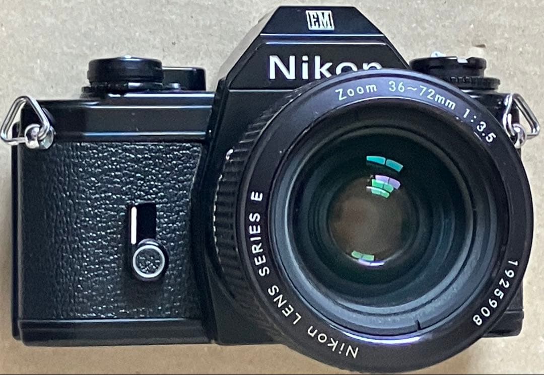 Nikon EM 一眼レフカメラ Zoom 36-72mm