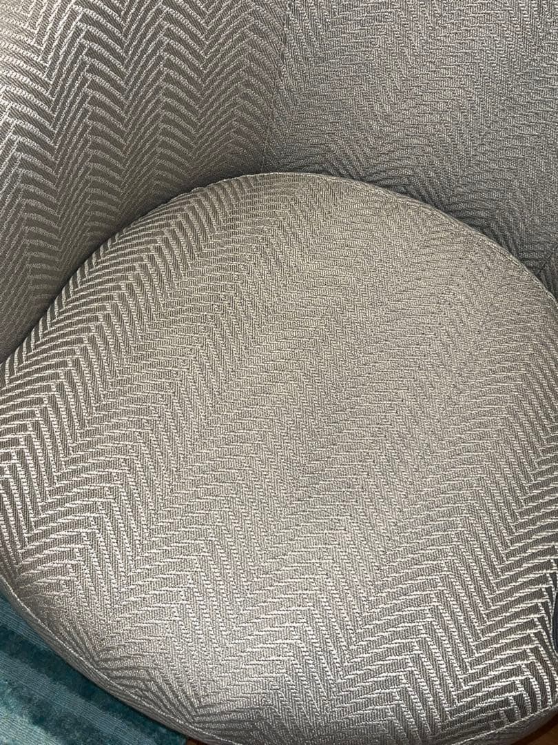 25万 ドバイ購入 パーソナル 回転式 ソファ 1P ジャガード