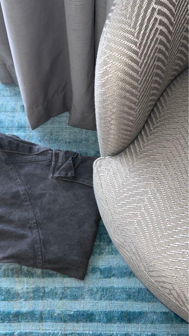 25万 ドバイ購入 パーソナル 回転式 ソファ 1P ジャガード