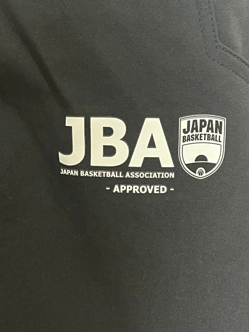未使用　最新モデル　JBA公認　アシックス製　バスケットボール　審判用パンツ