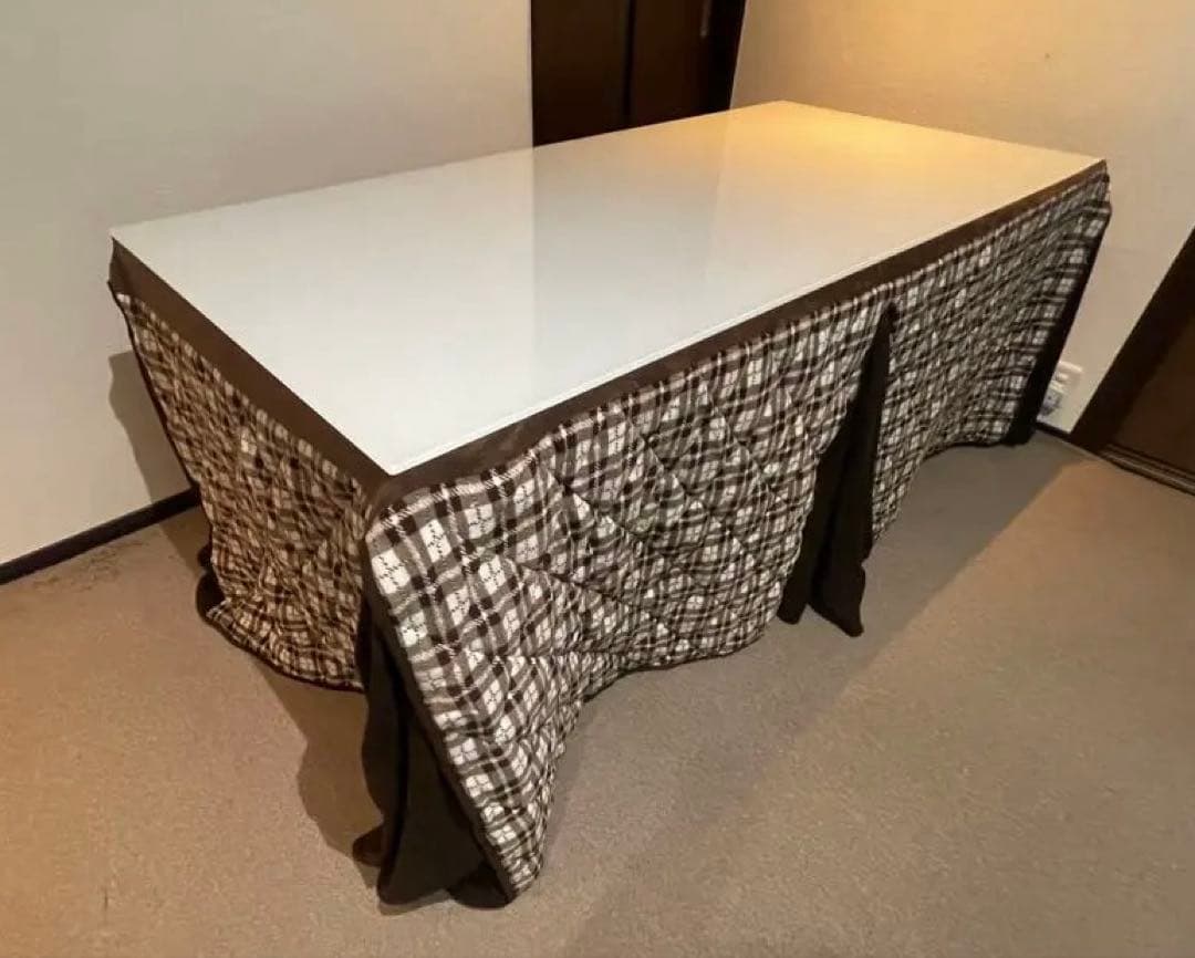 TORSBY テーブル ハイグロス ホワイト クロムメッキ 180×85 コタツ