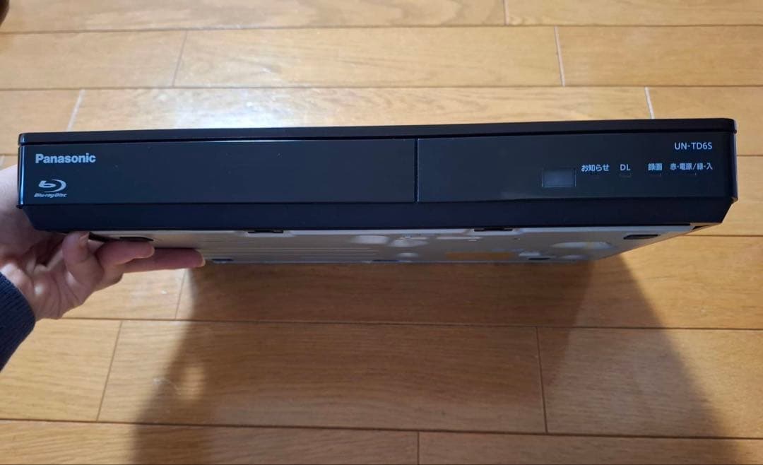 Panasonic　ポータブルテレビ　　　プライベートビエラ　UN-15TD6D