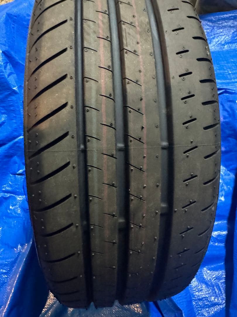 ダークグレー 5本スポーク ホイールセット 215/45R17