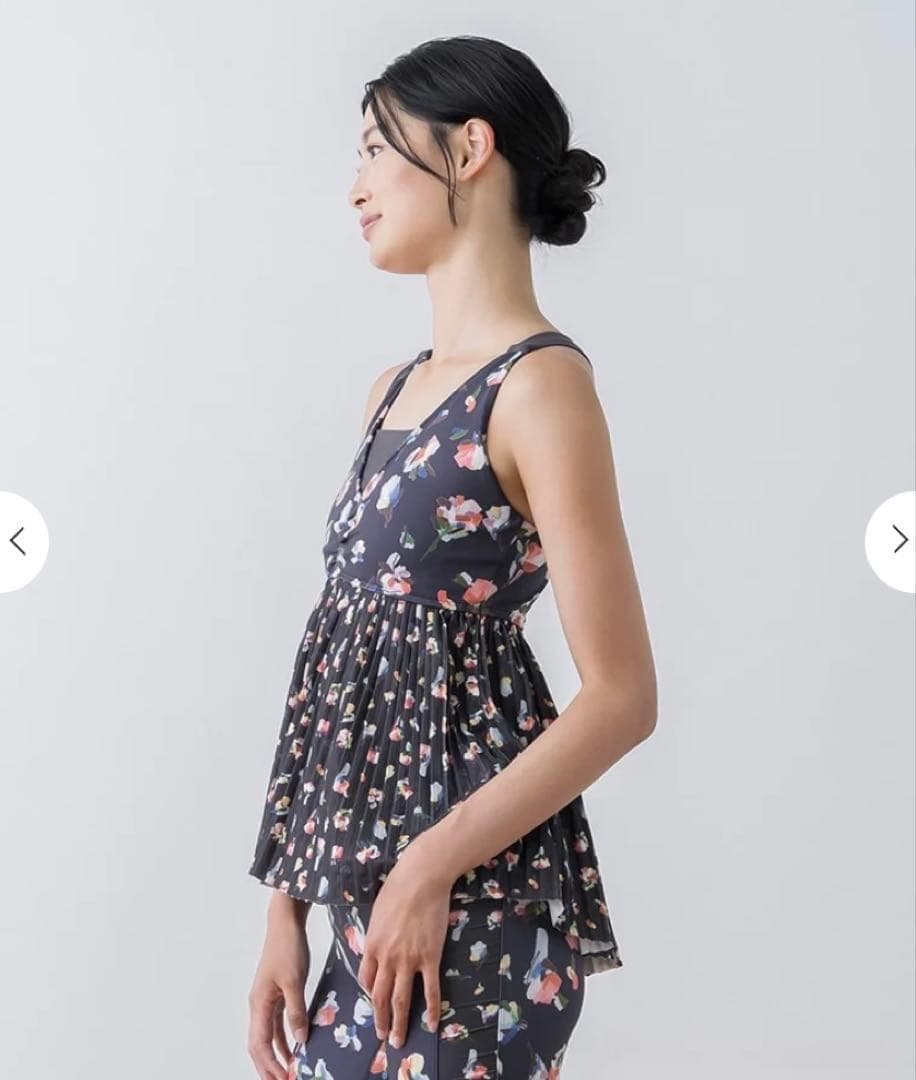 【SUKALA】ローズプリントプリーツタンクトップ　Lサイズ