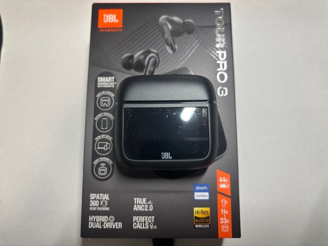 JBL tour pro 3 ワイヤレスイヤホン ブラック ケースカバー付き