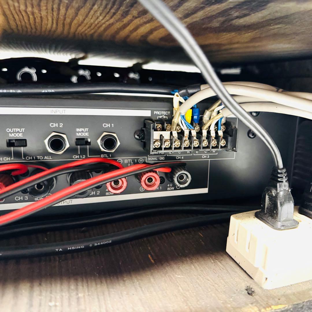 TOA マルチチャンネル パワーアンプ P-60F XLR入出力パネル搭載