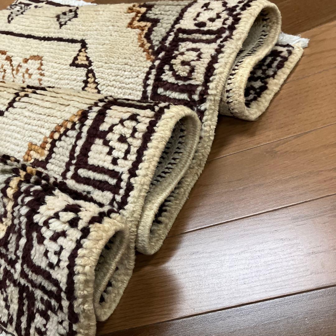 モロッコ絨毯ビンテージラグハートベニワレンウール70x130cm手織り絨毯