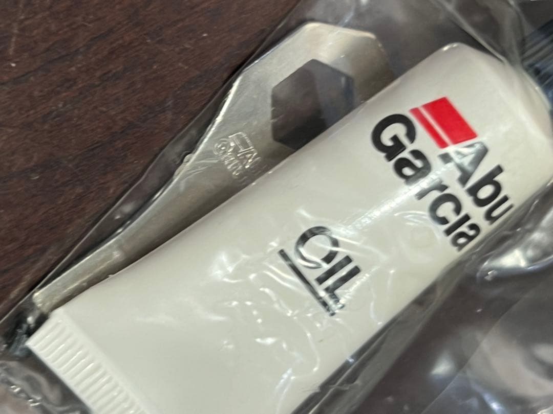 アブ アンバサダー 5500 RED Power Handle(新品未使用)