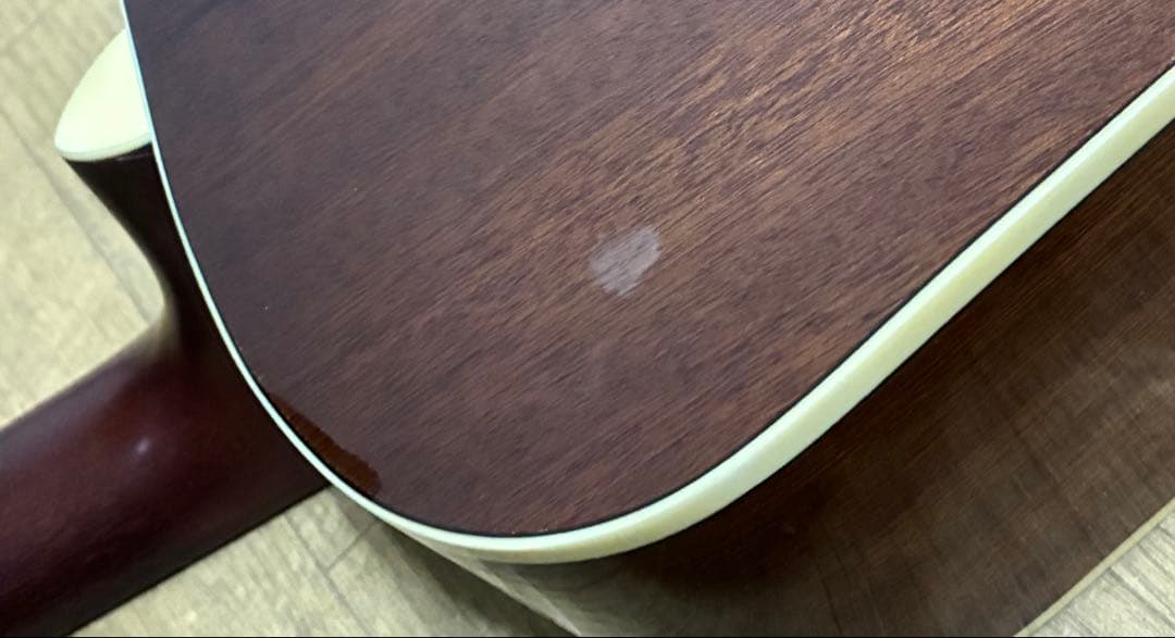 Fender Malibu エレアコ　サンバースト　音出しOK