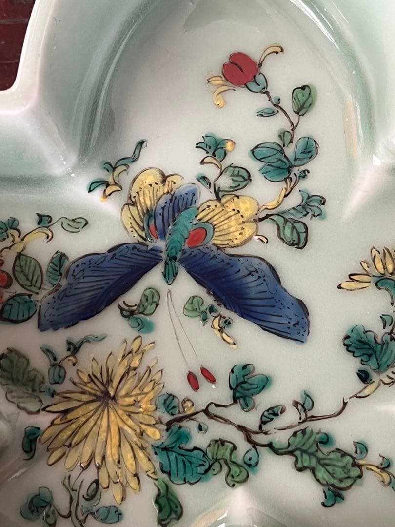希少　注文品　清朝期　新渡　楓形鉢　五彩粉彩　蝶　虫菊　中国古玩　変形向付菓子鉢