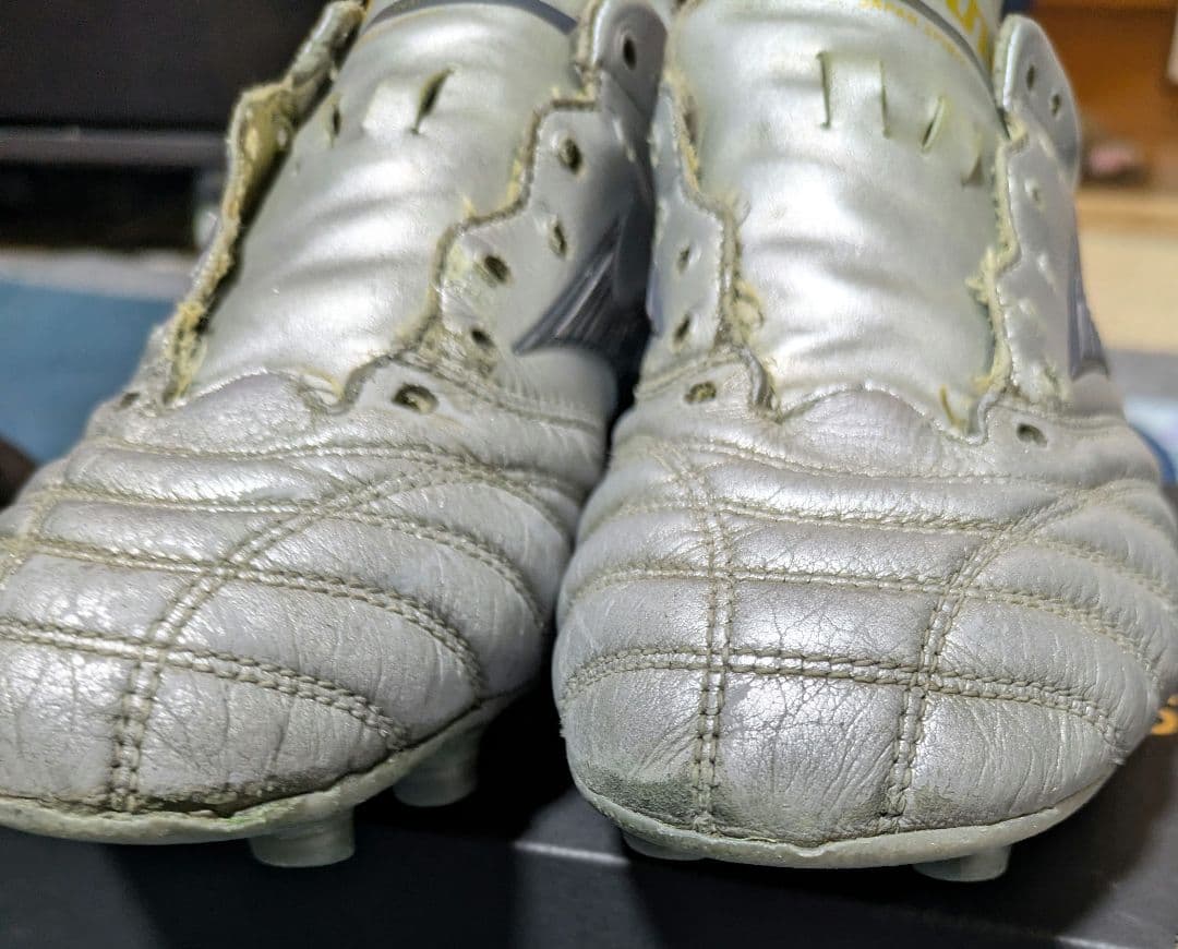 Mizuno Morelia NEO IV Japan 限定色　22.5センチ