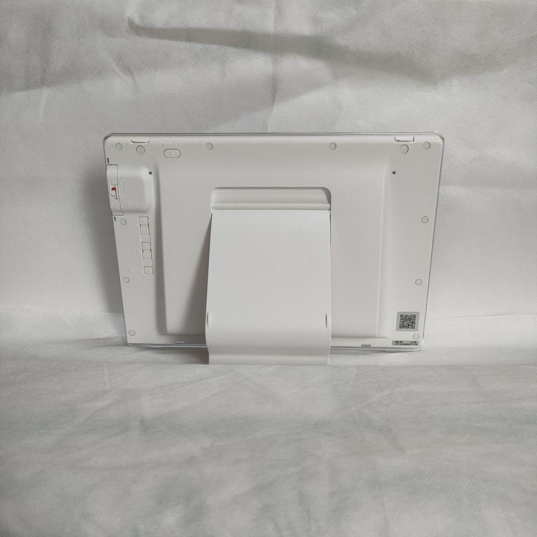 Panasonic UN-10CE10-W ポータブルテレビ 10V型