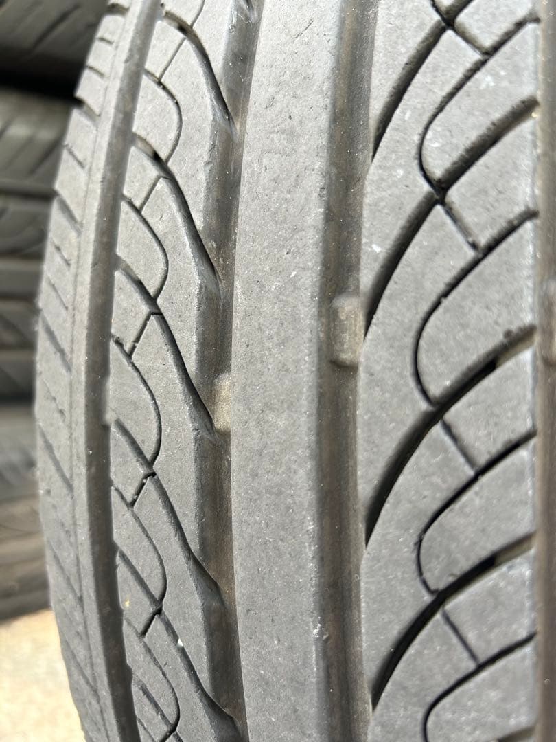 ハイエース　サマータイヤ ホイール　4本セット