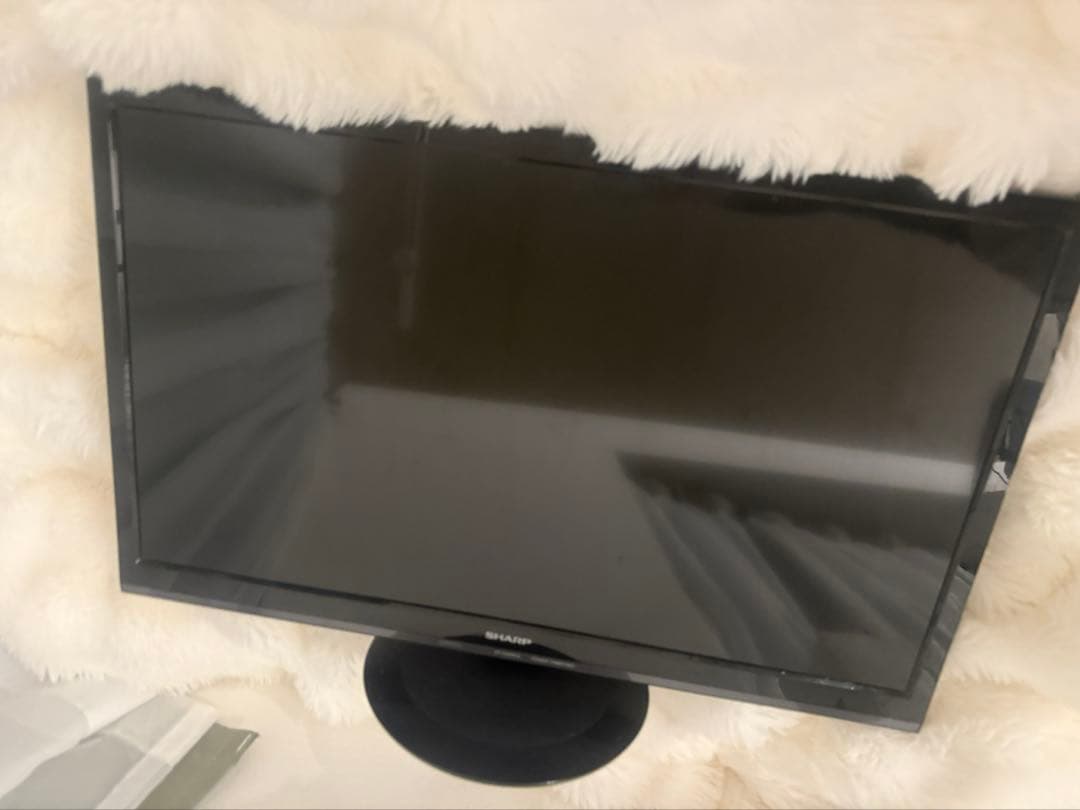S*り様 美品シャープ ハイビジョン 液晶テレビ AQUOS 24V型 2T-C