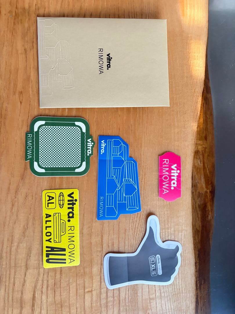 ◆ RIMOWA Vitra 2025 ステッカーセット