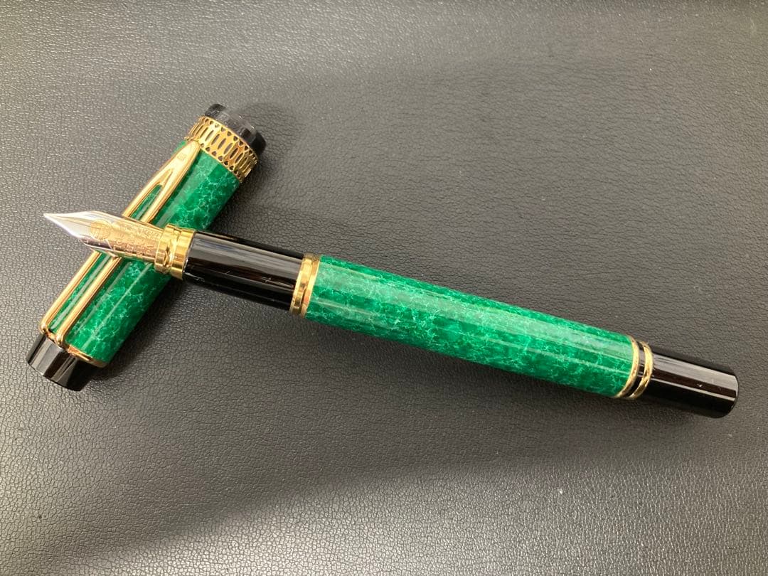 WATERMAN 緑色 万年筆 専用ケース付き