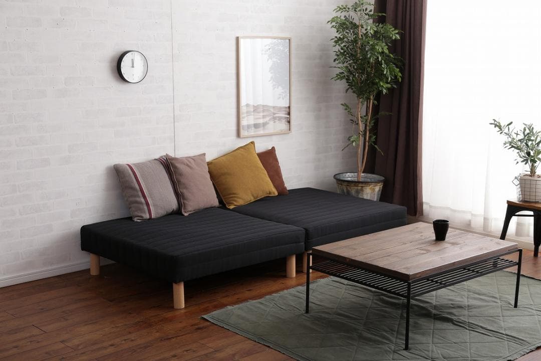 【新品・送料無料】脚付きマットレスベッド【セミダブル】