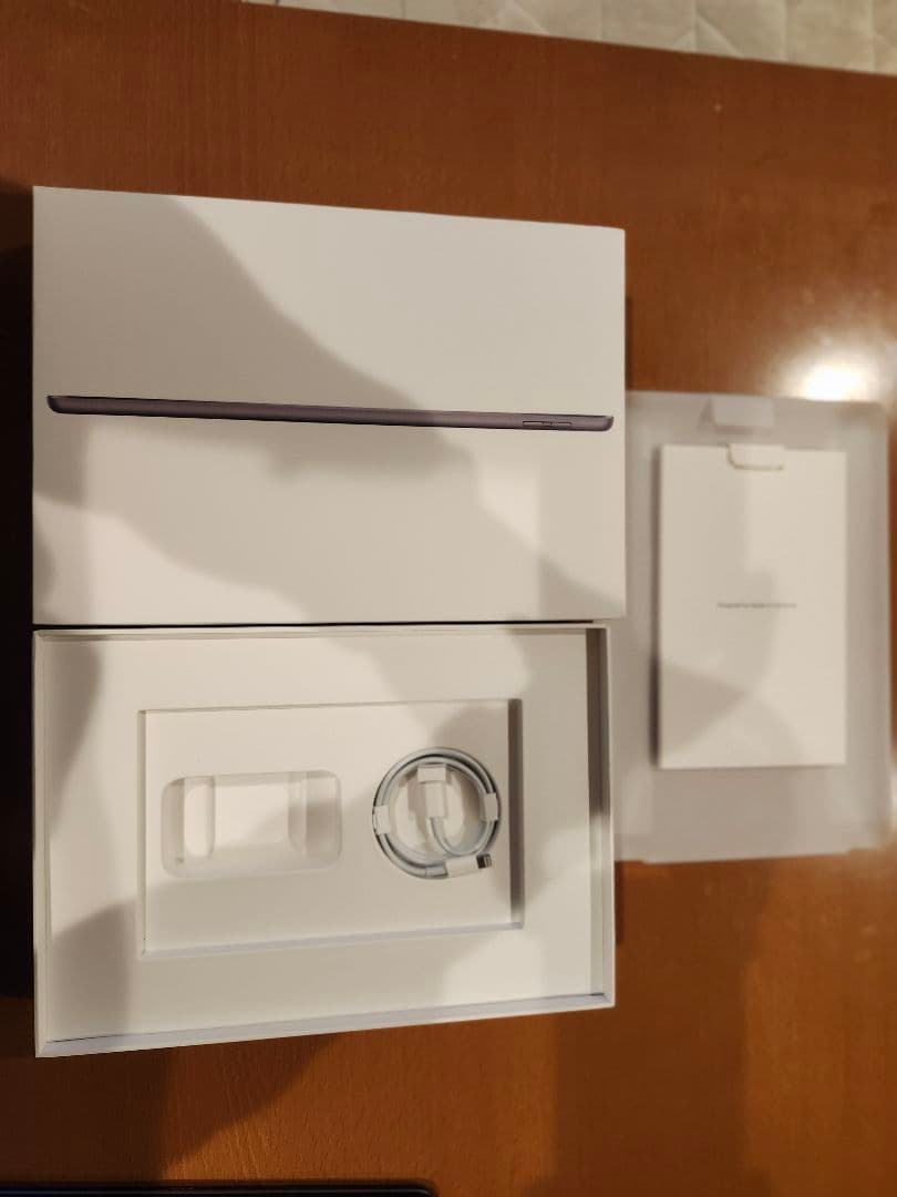 Apple iPad スペースグレー 本体　第9世代