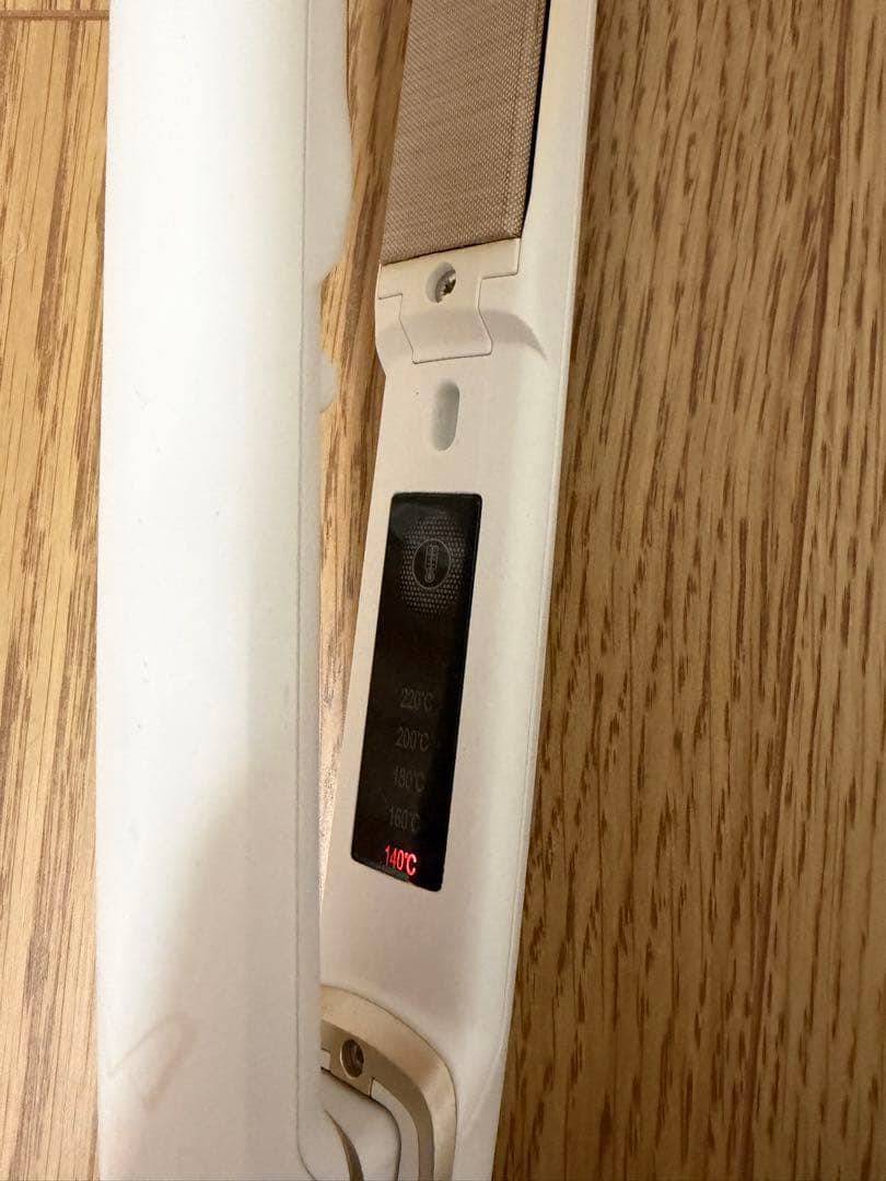 キヌジョ　kinujo ストレートヘアアイロン