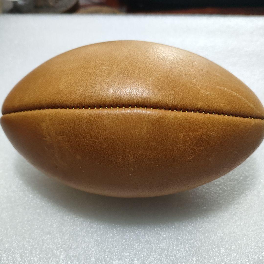 ラグビーボール置物