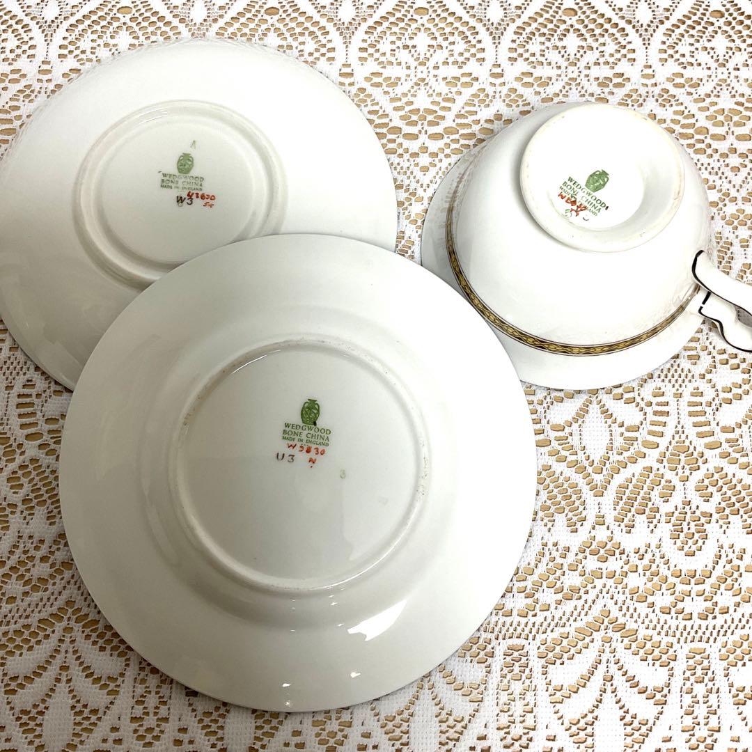 ウェッジウッド Praze ターコイズ トリオ　① 15.2cmプレート