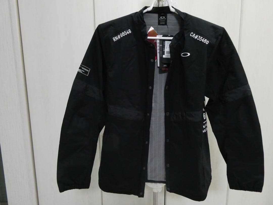 オークリー ジャケット　ゴルフ　パンツ　スカル　ブルゾン　ダウン　キャンプ