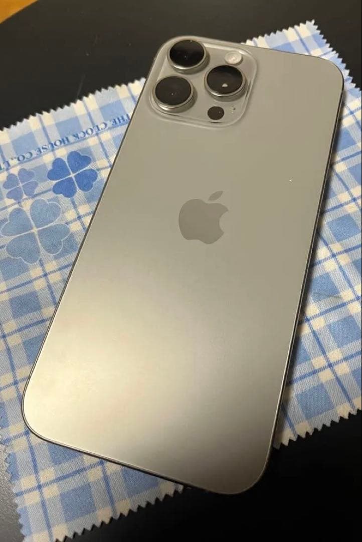 iPhone16 Pro Max 256GB 美品 バッテリー100％初期化済み