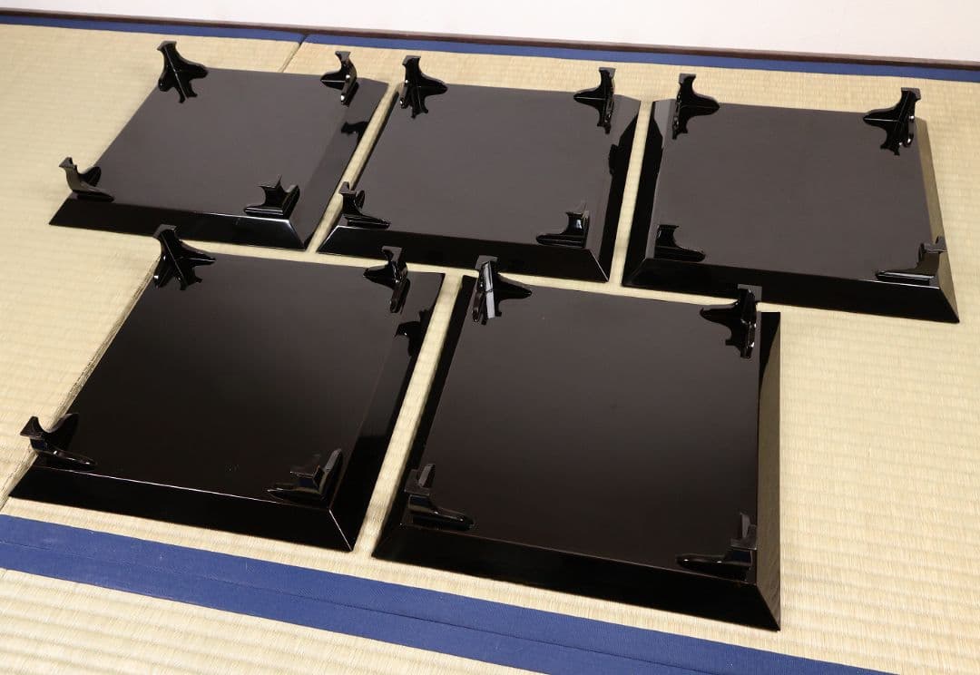 一富士二鷹三茄子 金蒔絵 黒塗四方膳 足付 五客 35cm 木製漆器【CM389