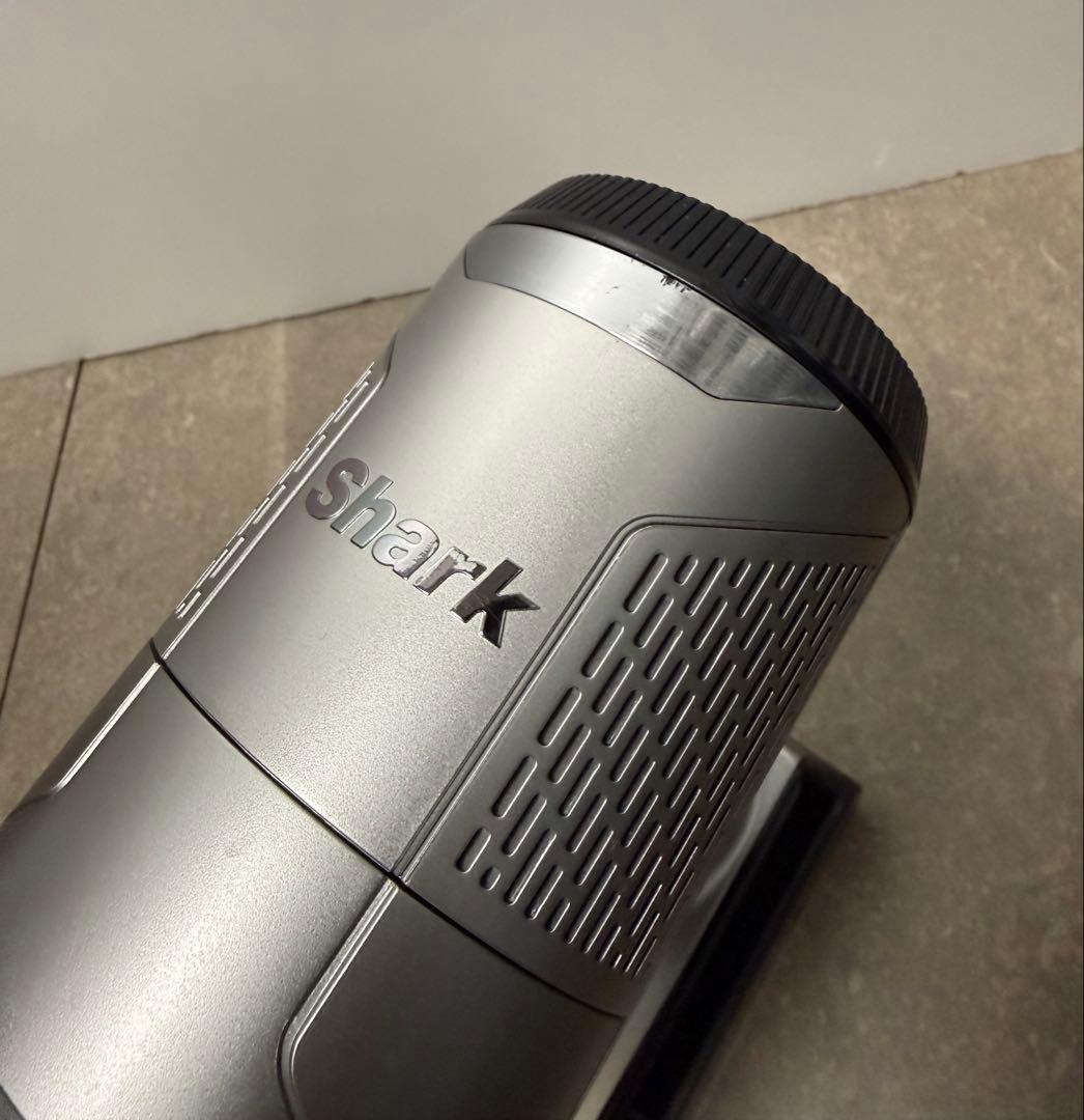 shark◇CleanSense iQ+◇IW3241J ライトチタニウム