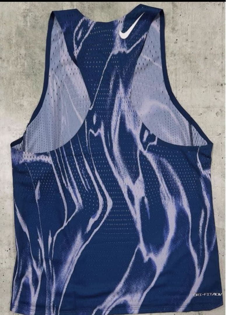 Nike エアロスイフト　ランニングシャツ　ヴェイパーフライ　アルファフライ