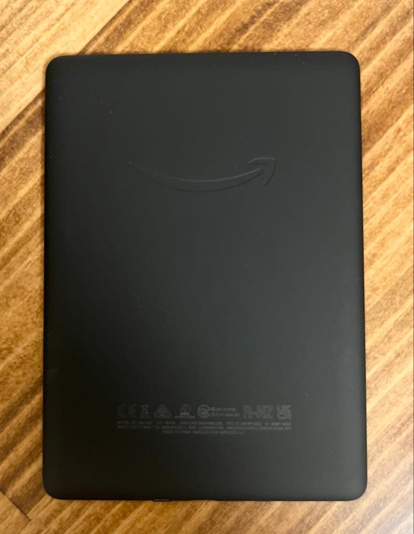 ほぼ新品★Kindle Paperwhite (第11世代) 広告なし ブラック