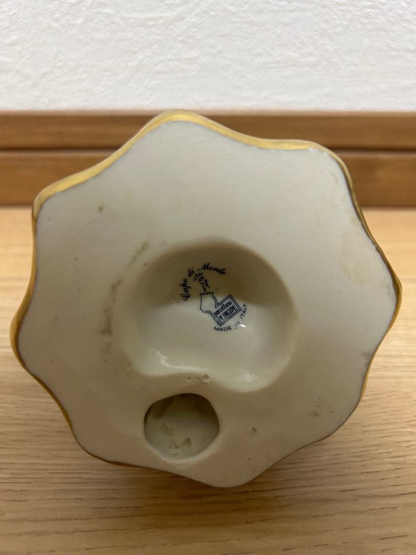 カポディモンテ 陶器 人形 置物 イタリア製 作家名入り