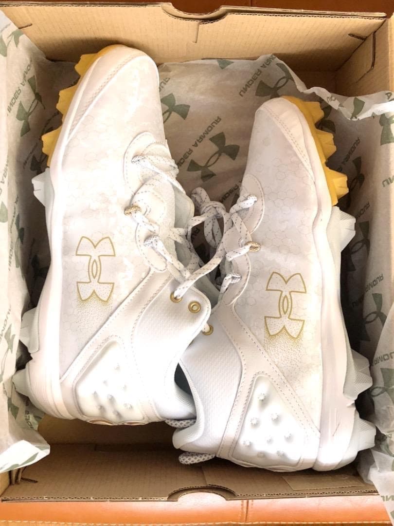 新品2026年USA国内限定アンダーアーマー野球ハーパー8MidRm30cm