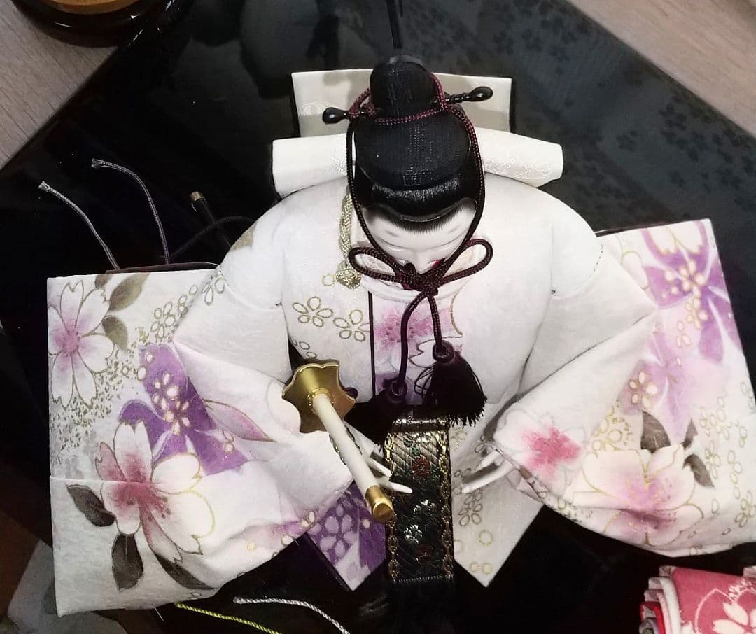 ナナちゃん大人でも飾りたくなるモダン親王飾りお雛様