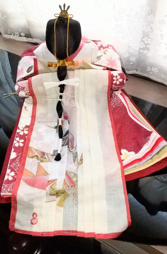 ナナちゃん大人でも飾りたくなるモダン親王飾りお雛様