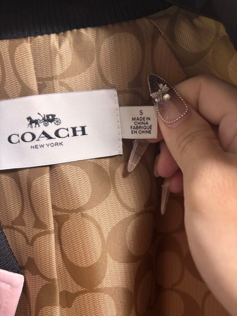 最終値下げ！大特価！週末セール！COACH ピンク刺繍ジャケット Sサイズ