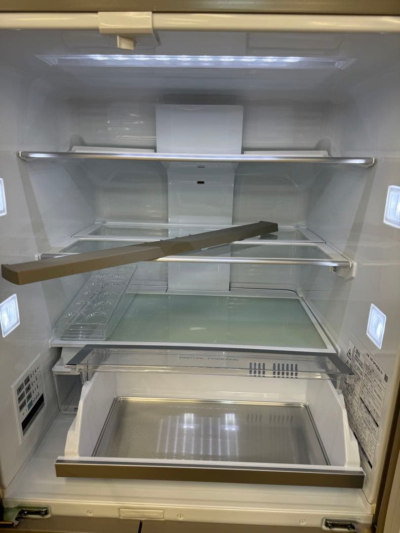 F040 美品 Panasonic 冷蔵庫　観音開き　2021年製　450L