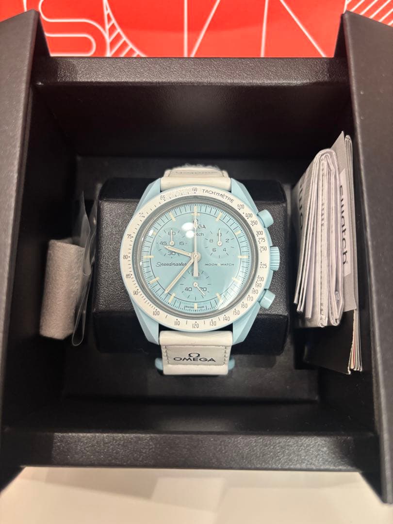 スウォッチ　オメガ　ウラヌス　水色