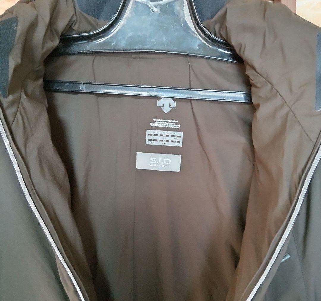 a 極美良品 DESCENT デサント ミドラー